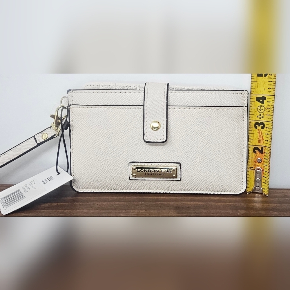 London Fog Sarina Wristlet Cream Caviar Embossed Zip-around Wallet Card Insert - Picture 12 of 12
